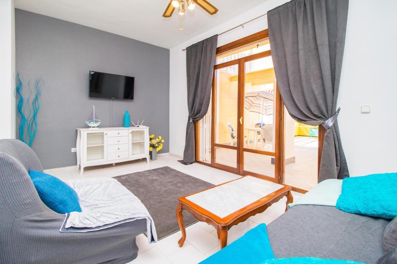 Nice House With Tennis Court,Sports And Playground Торевиеха Екстериор снимка