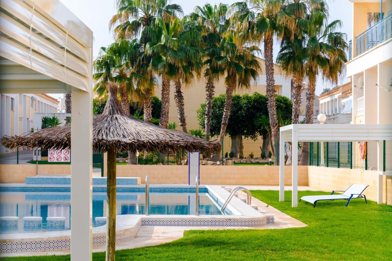 Nice House With Tennis Court,Sports And Playground Торевиеха Екстериор снимка
